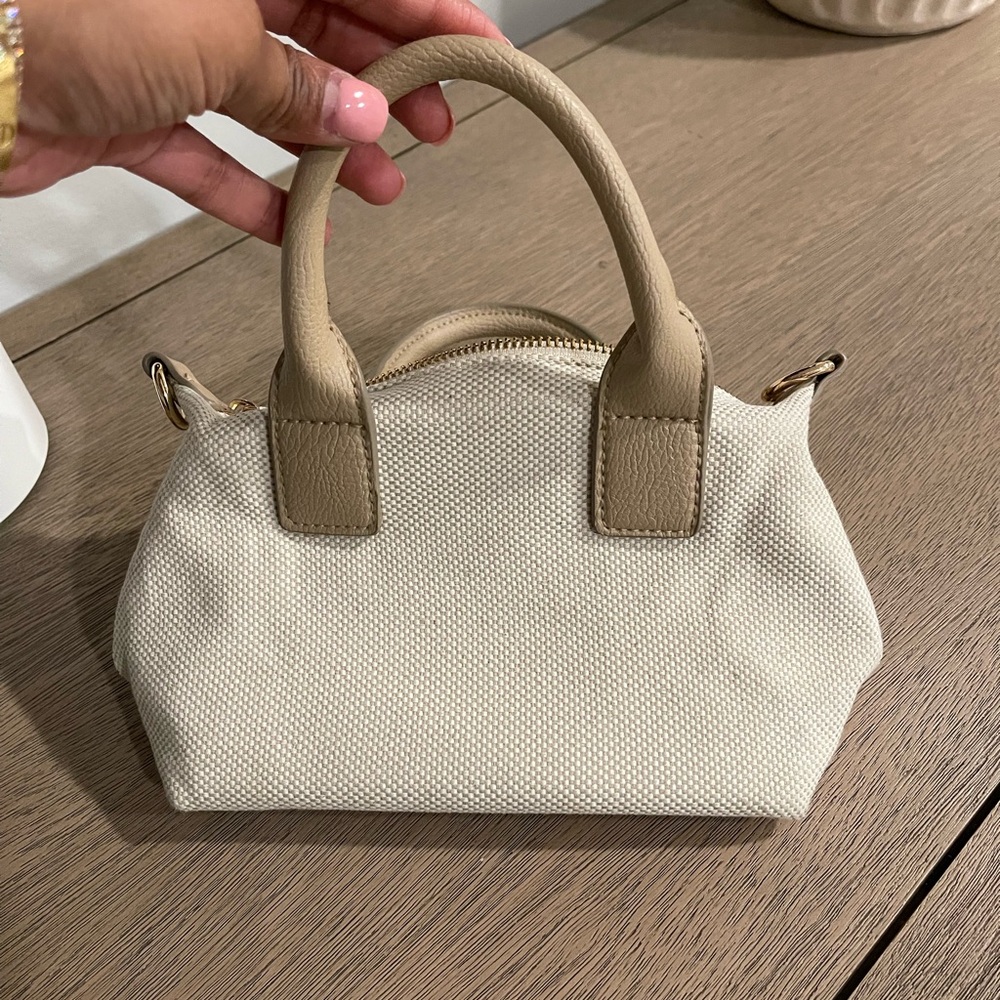 Universal Thread Cream Mini Bag - Picture 2 of 4